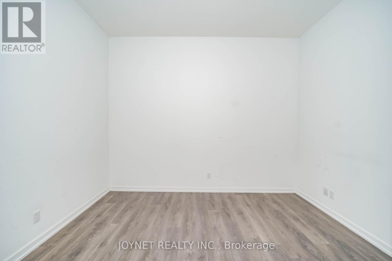 Th02 - 32 Forest Manor Road, Toronto, Ontario  M2J 0H2 - Photo 22 - C12538014