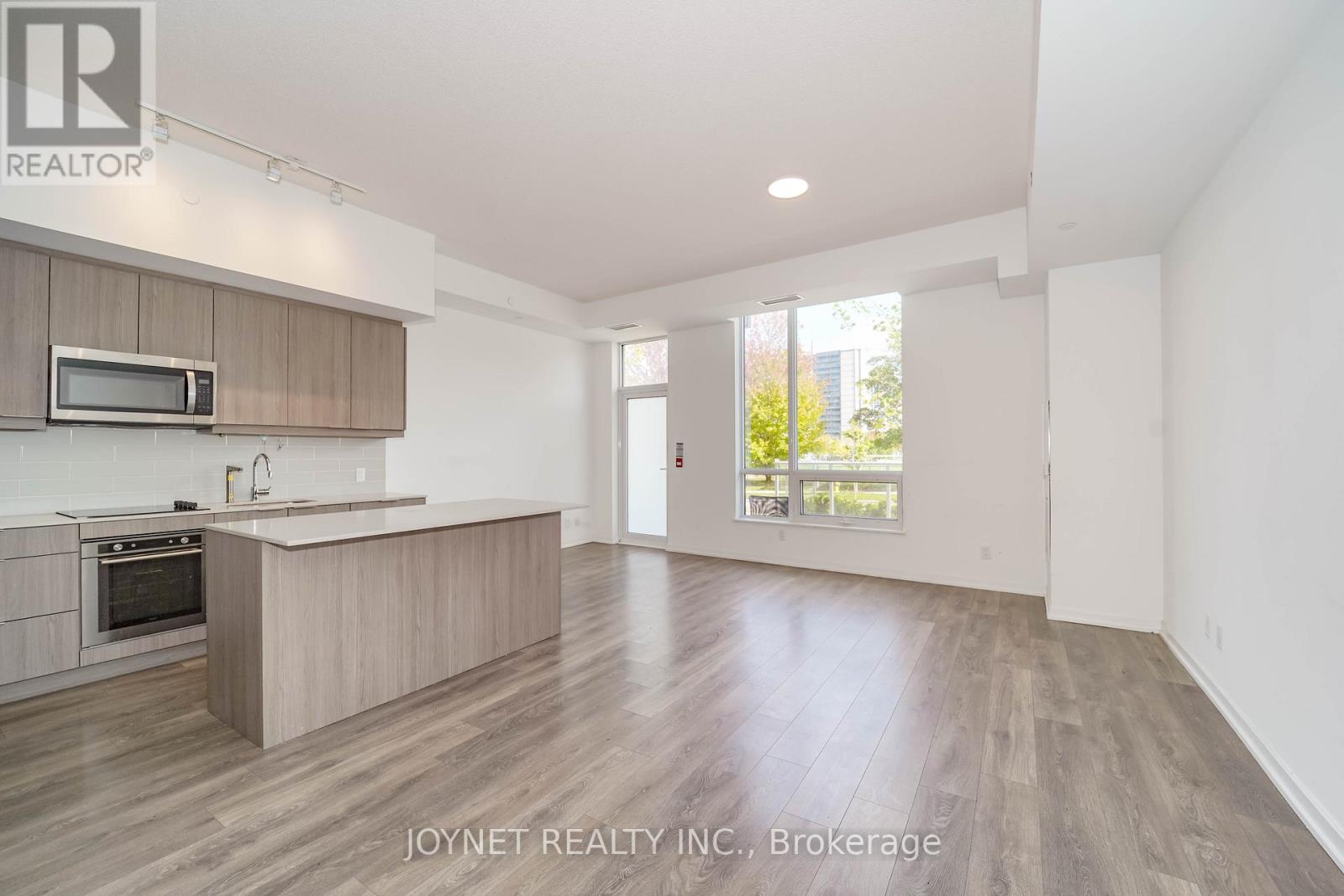 Th02 - 32 Forest Manor Road, Toronto, Ontario  M2J 0H2 - Photo 6 - C12538014