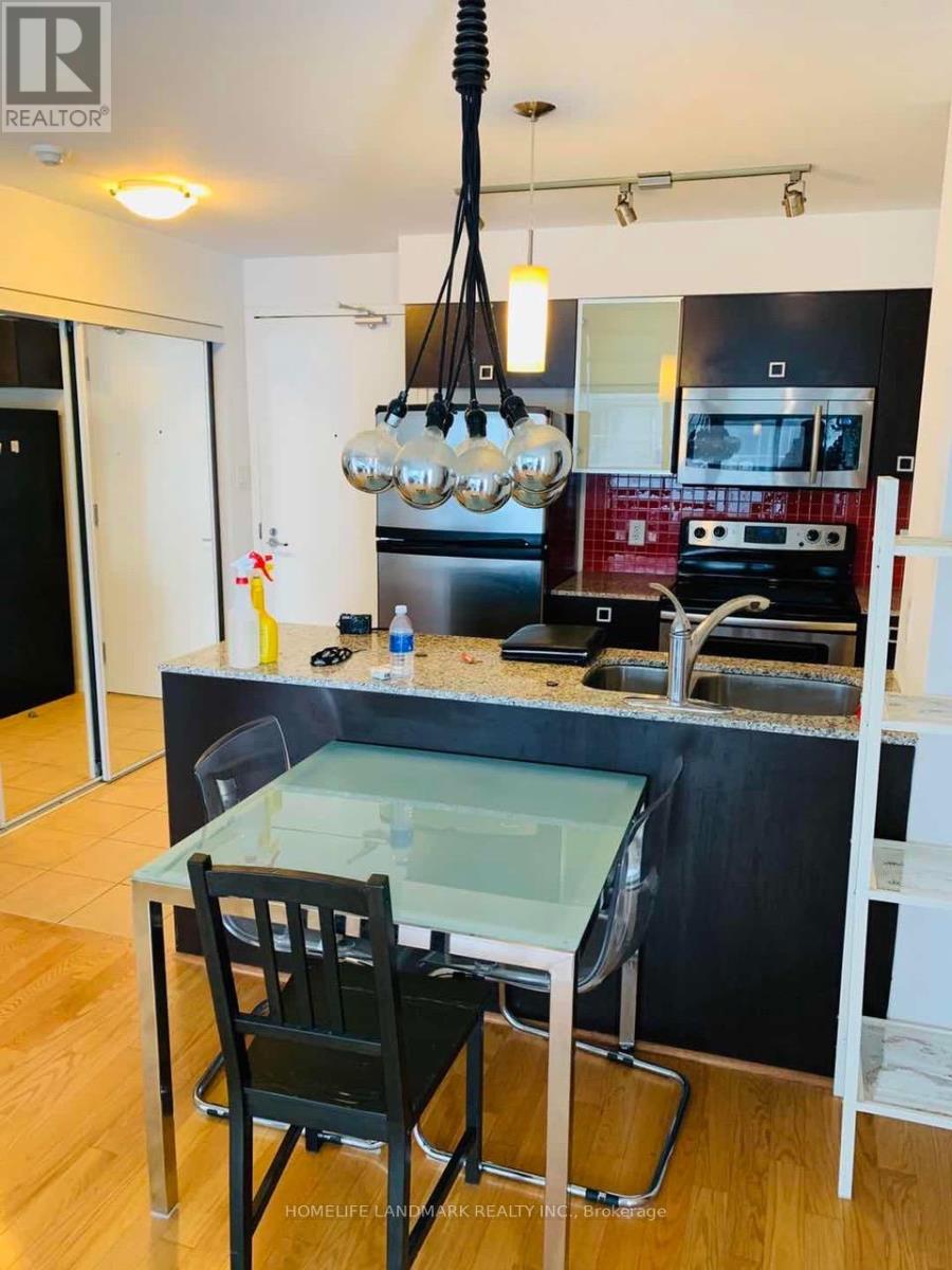 3301 - 38 Grenville Street, Toronto, Ontario  M4Y 1A5 - Photo 2 - C12538016