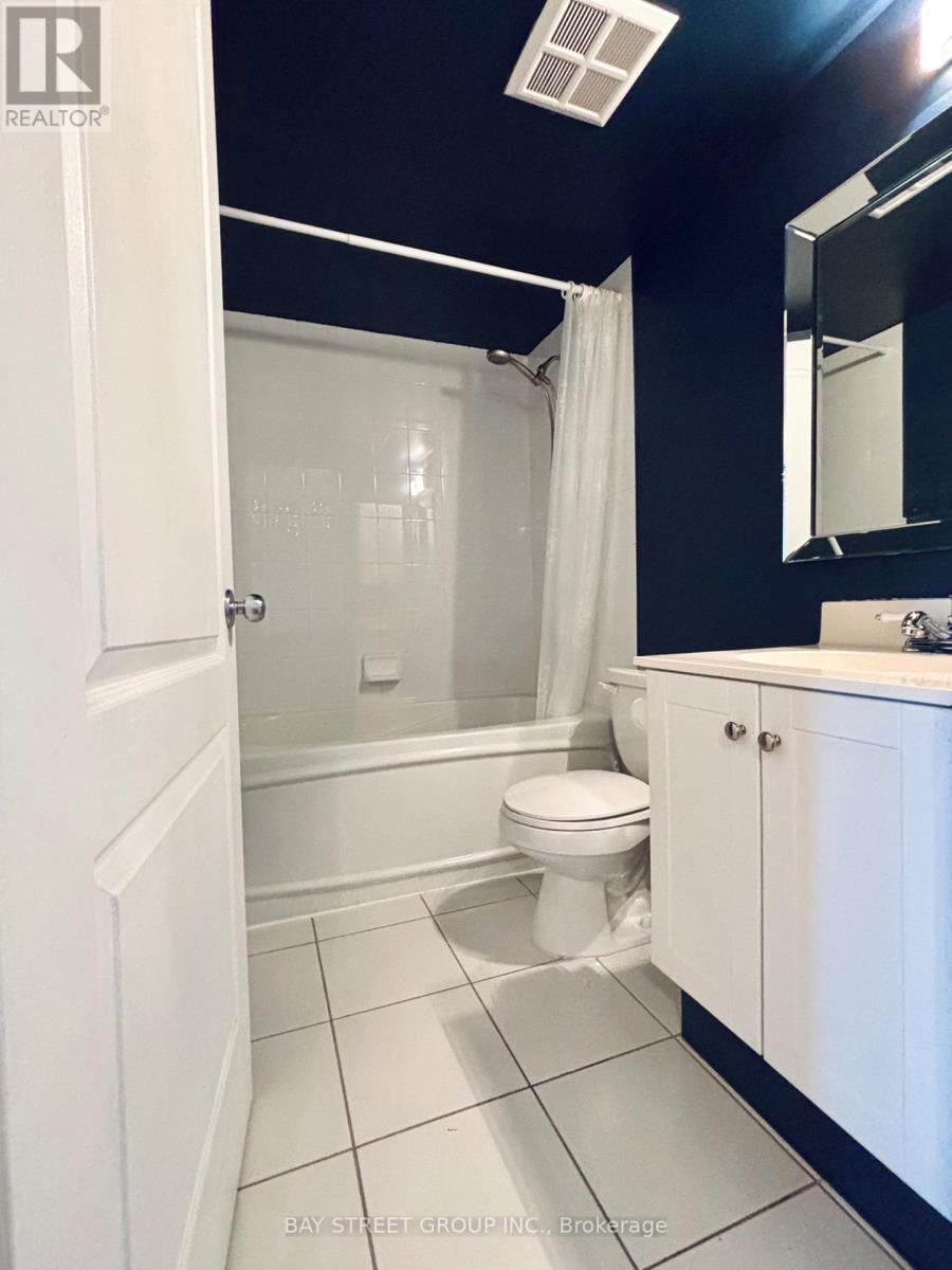 1107 - 2 Rean Drive, Toronto, Ontario  M2K 3B8 - Photo 8 - C12538062