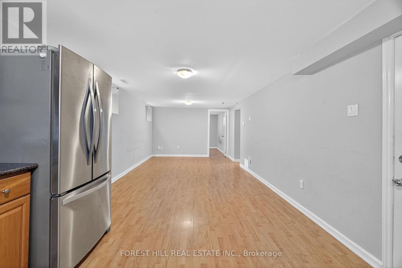 BSMT - 128 TRINNELL BOULEVARD, Toronto, Ontario