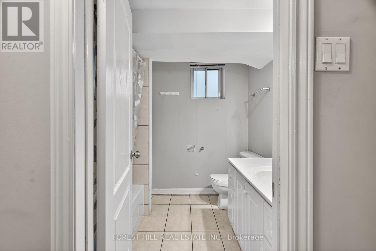 Bsmt - 128 Trinnell Boulevard, Toronto, Ontario  M1L 1S8 - Photo 12 - E12537874