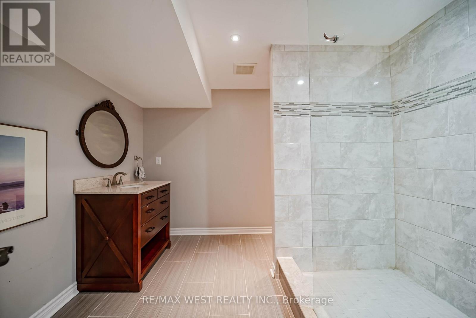 29 O'shea Crescent, Ajax, Ontario  L1T 4W7 - Photo 14 - E12537934