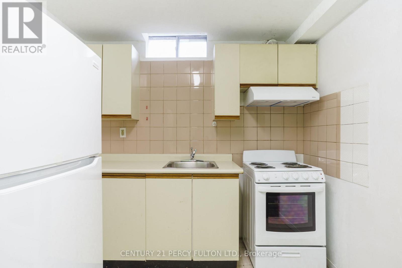 Bsmt - 103 Spring Forest Square, Toronto, Ontario  M1S 4W7 - Photo 4 - E12537962