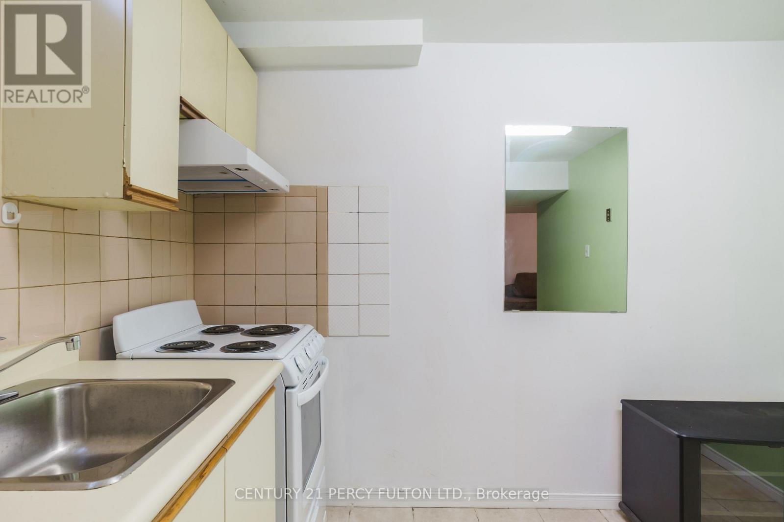 Bsmt - 103 Spring Forest Square, Toronto, Ontario  M1S 4W7 - Photo 6 - E12537962