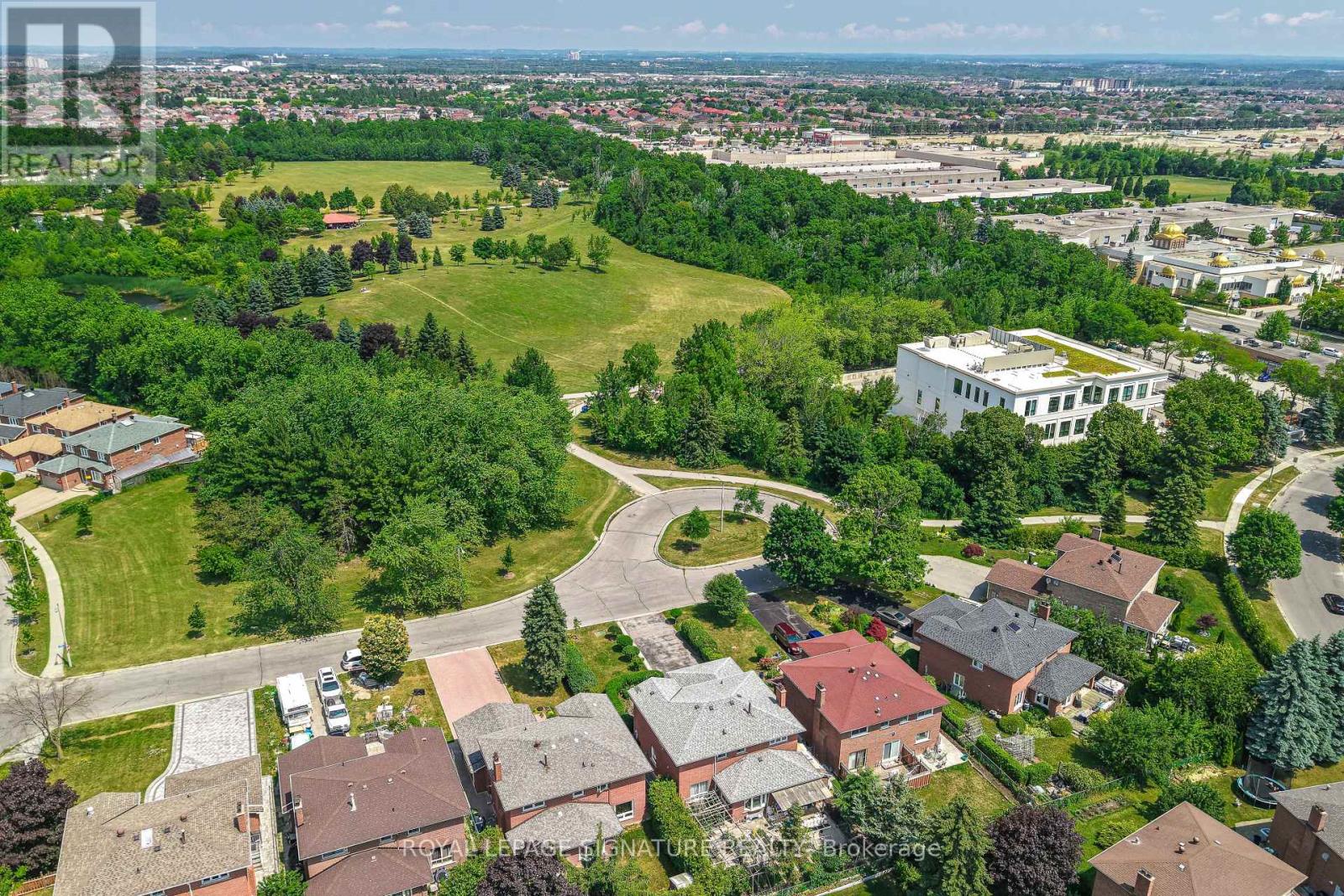 56 Muirlands Drive, Toronto, Ontario  M1V 2B4 - Photo 35 - E12537964