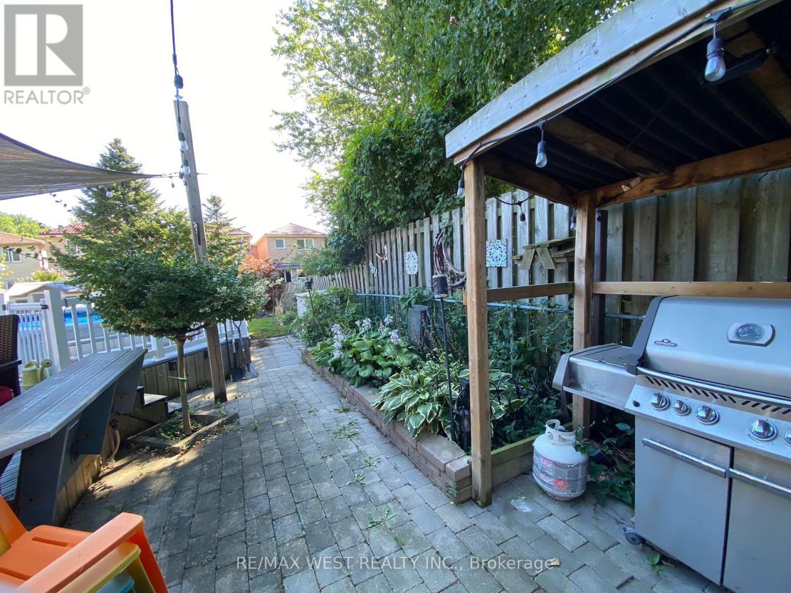 75 Homestead Road, Toronto, Ontario  M1E 3S1 - Photo 16 - E12538002