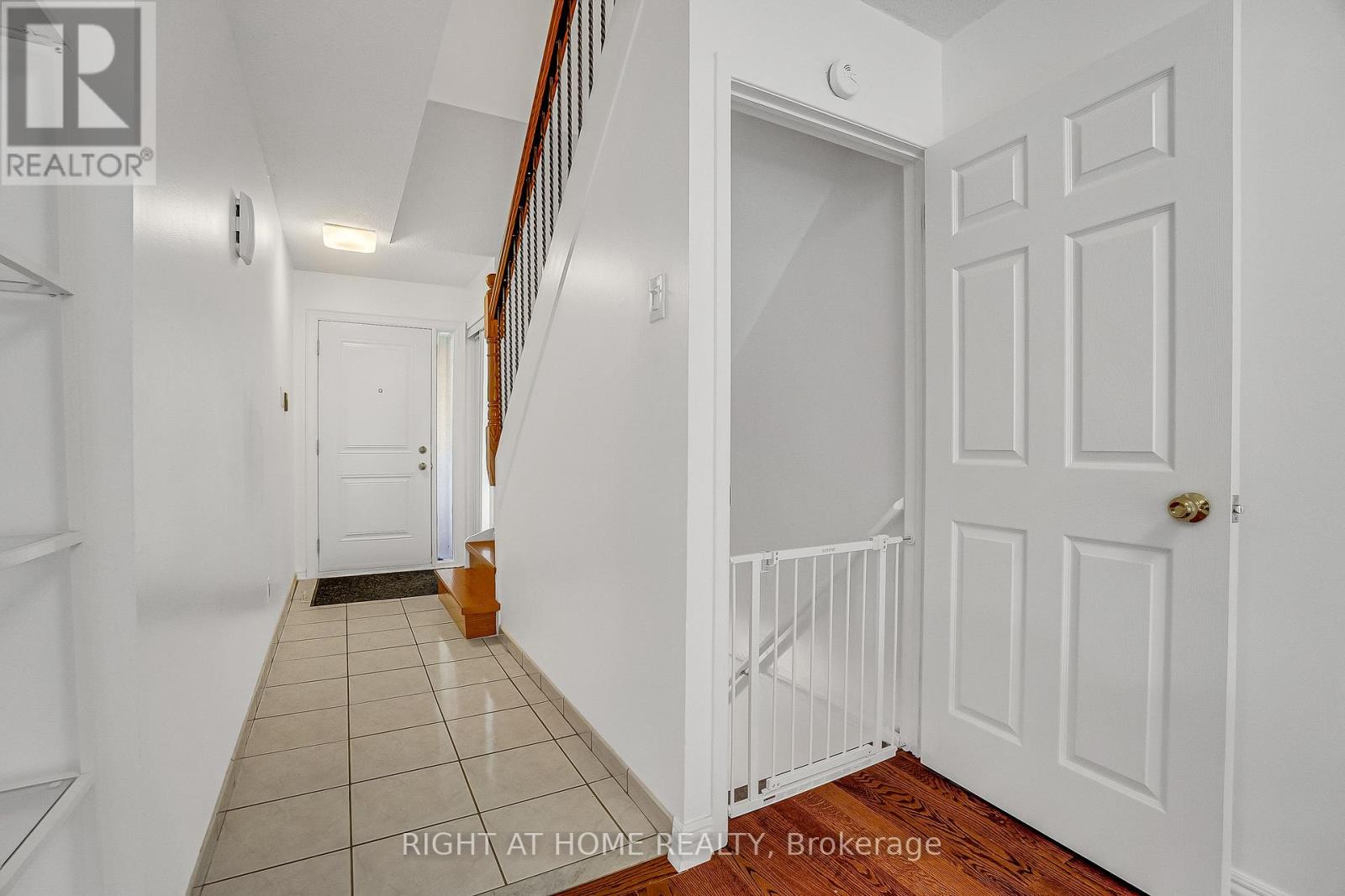 42 - 1121 Sandhurst Circle, Toronto, Ontario  M1V 1V4 - Photo 30 - E12538008