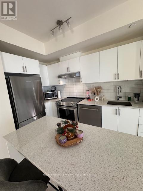 1416 - 9000 Jane Street, Vaughan, Ontario  L4H 0C6 - Photo 3 - N12537904