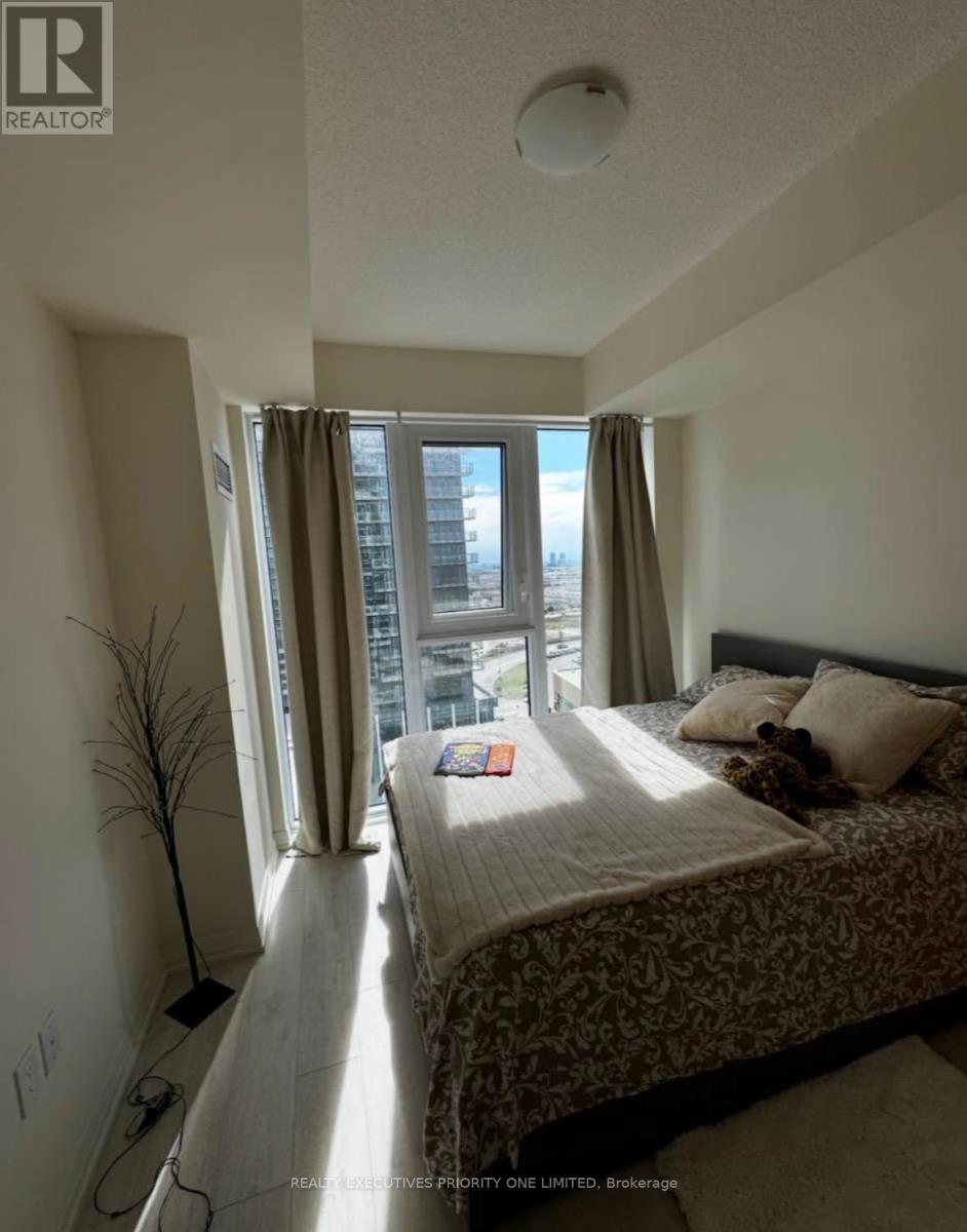 1416 - 9000 Jane Street, Vaughan, Ontario  L4H 0C6 - Photo 9 - N12537904