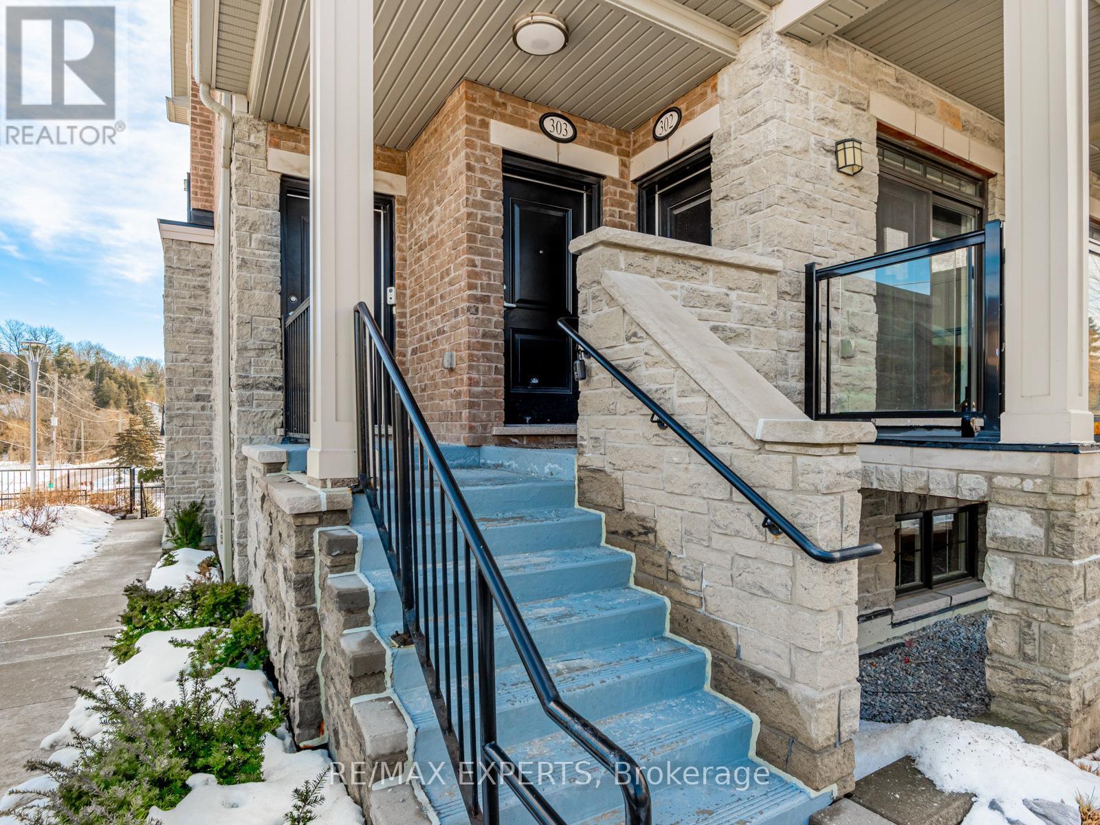 303 - 199 Pine Grove Road, Vaughan, Ontario  L4L 0H8 - Photo 2 - N12537906