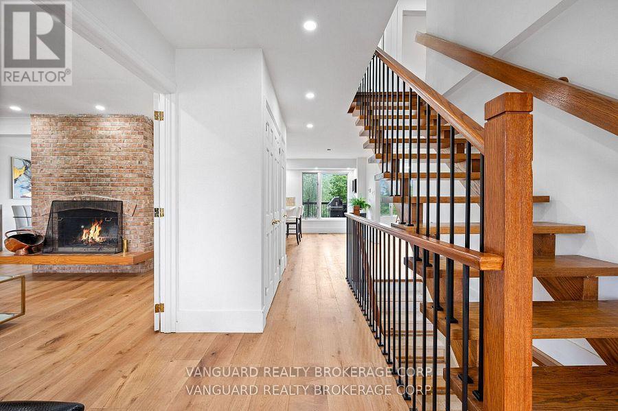 80 Kleins Crescent, Vaughan, Ontario  L0J 1C0 - Photo 12 - N12538020