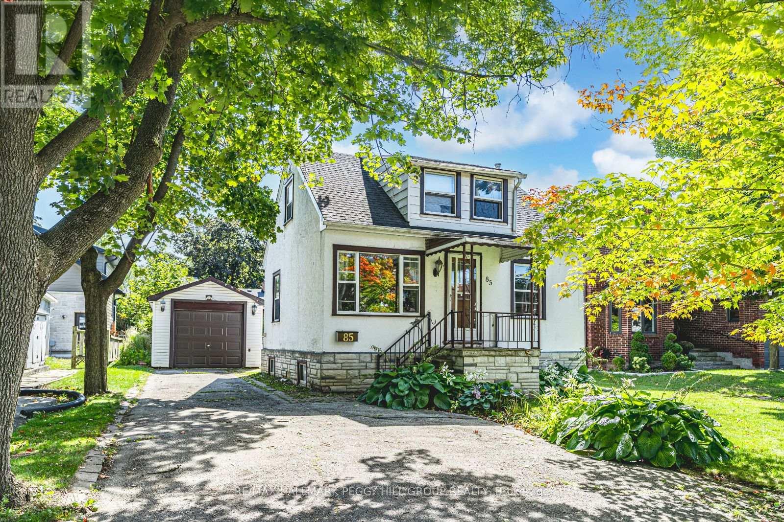 85 Tyler Street, Aurora, Ontario  L4G 2N4 - Photo 5 - N12538032