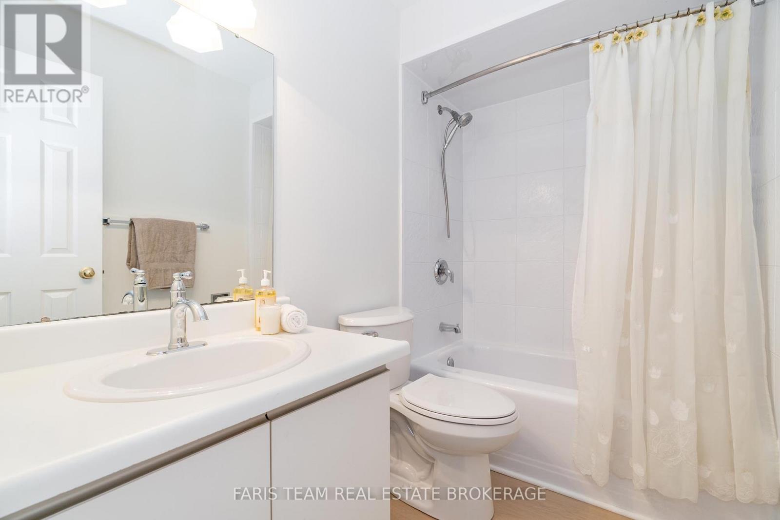 2 Heritage Road, Innisfil, Ontario  L0L 1L0 - Photo 32 - N12538106