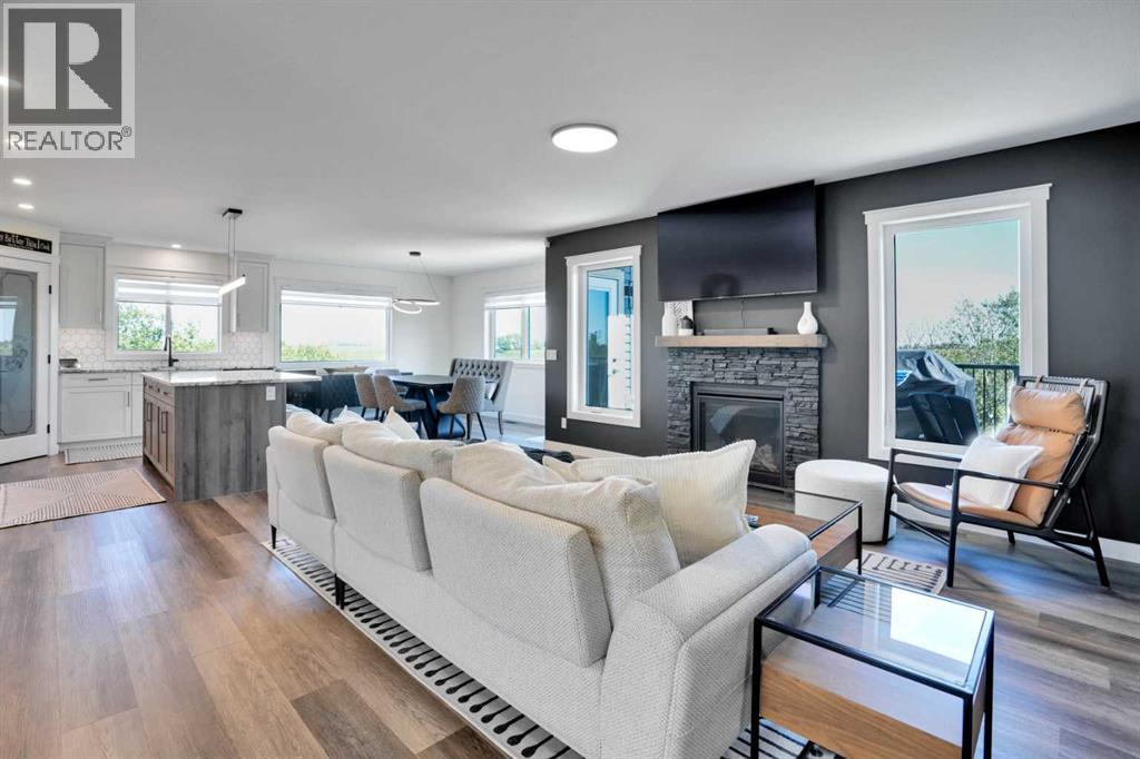 18 Poplar Ridge Close, Didsbury, Alberta  T0M 0W0 - Photo 5 - A2247405