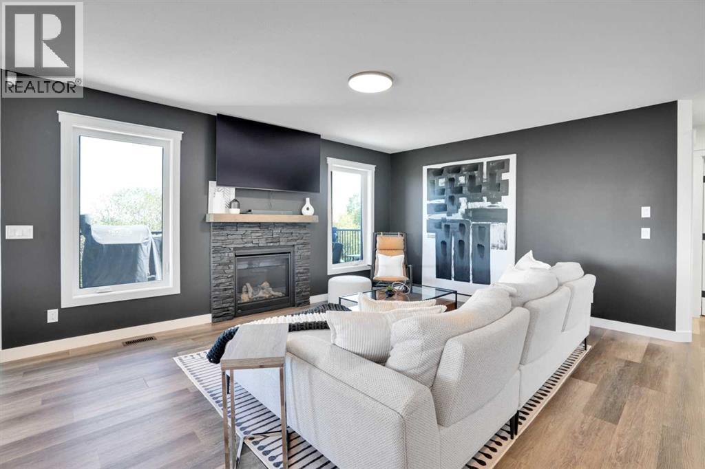 18 Poplar Ridge Close, Didsbury, Alberta  T0M 0W0 - Photo 6 - A2247405