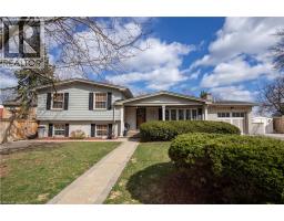 92 AUCHMAR Road, Hamilton, Ontario