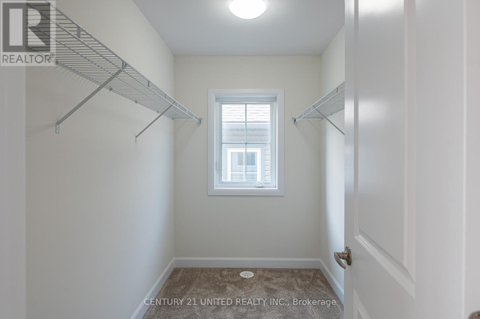 307 Mullighan Gardens, Peterborough, Ontario  K9K 0H2 - Photo 8 - X12538198