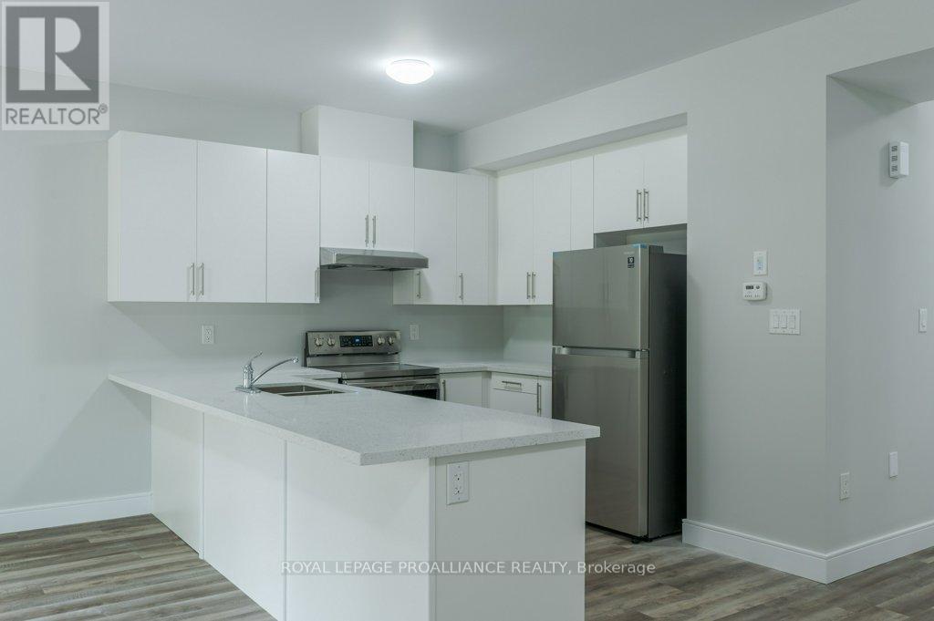 18 - 550 Brealey Drive, Peterborough, Ontario  K9K 2R7 - Photo 13 - X12538224