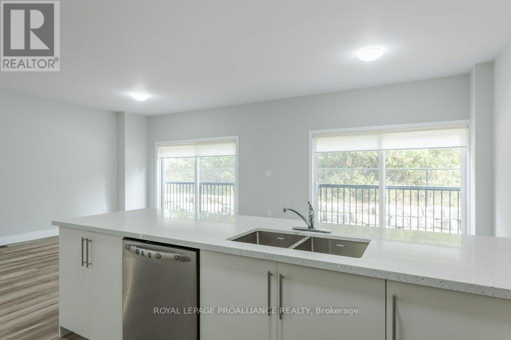 18 - 550 Brealey Drive, Peterborough, Ontario  K9K 2R7 - Photo 15 - X12538224