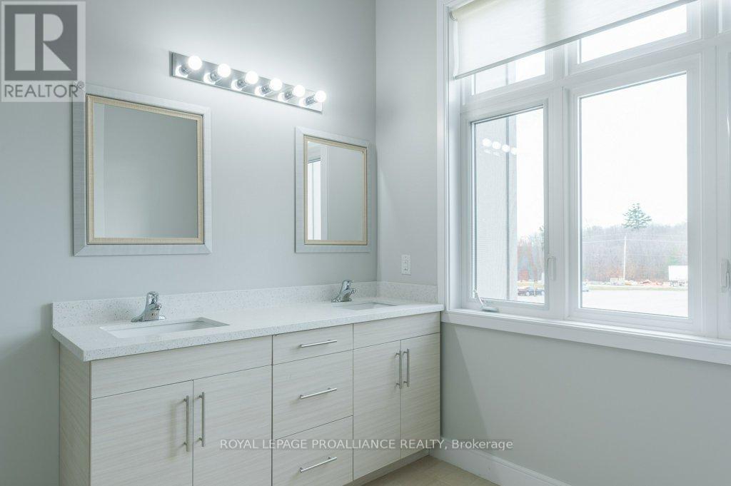 18 - 550 Brealey Drive, Peterborough, Ontario  K9K 2R7 - Photo 24 - X12538224