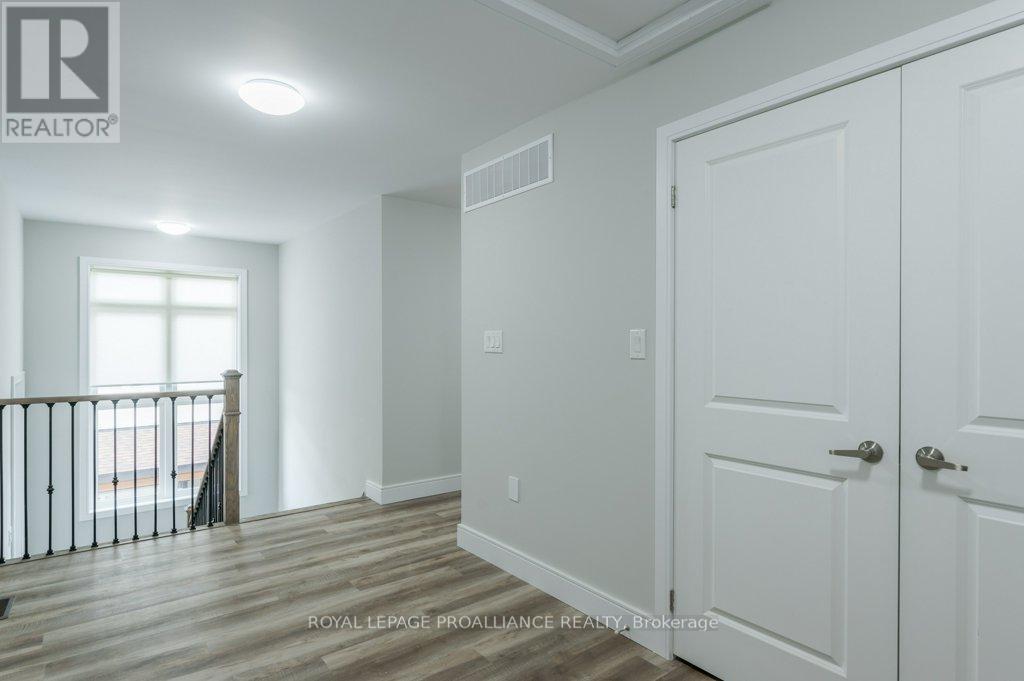 18 - 550 Brealey Drive, Peterborough, Ontario  K9K 2R7 - Photo 29 - X12538224