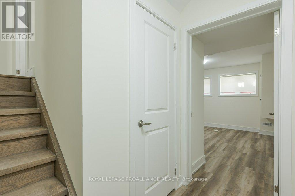 18 - 550 Brealey Drive, Peterborough, Ontario  K9K 2R7 - Photo 44 - X12538224