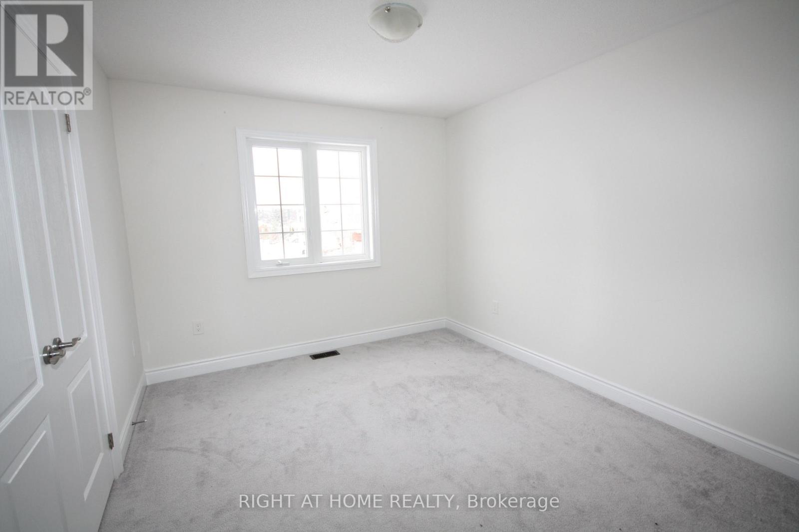 66 White Crescent, Barrie, Ontario  L4N 5Z9 - Photo 25 - S12537952