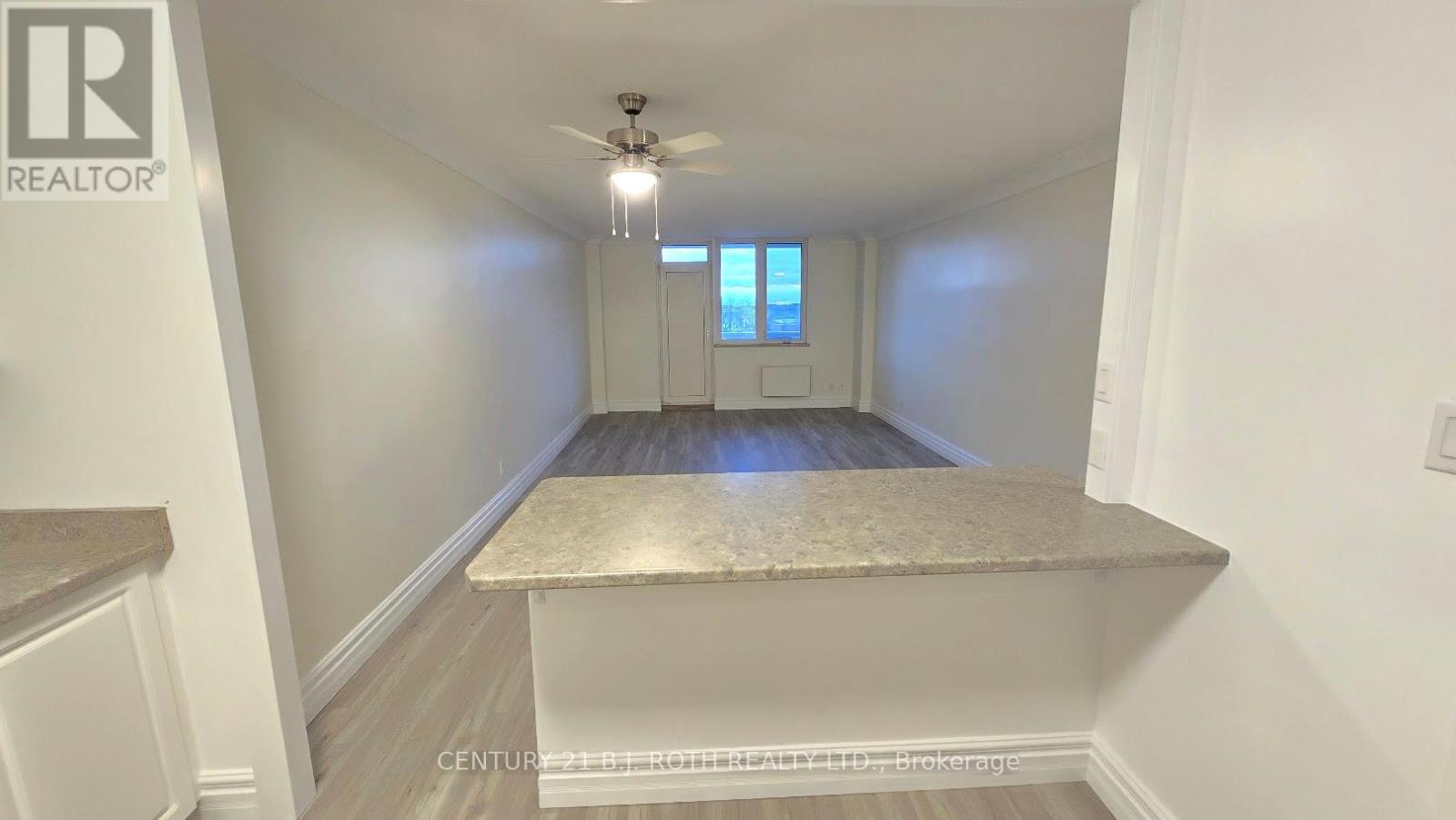 45 - 2 GROVE STREET E, Barrie, Ontario