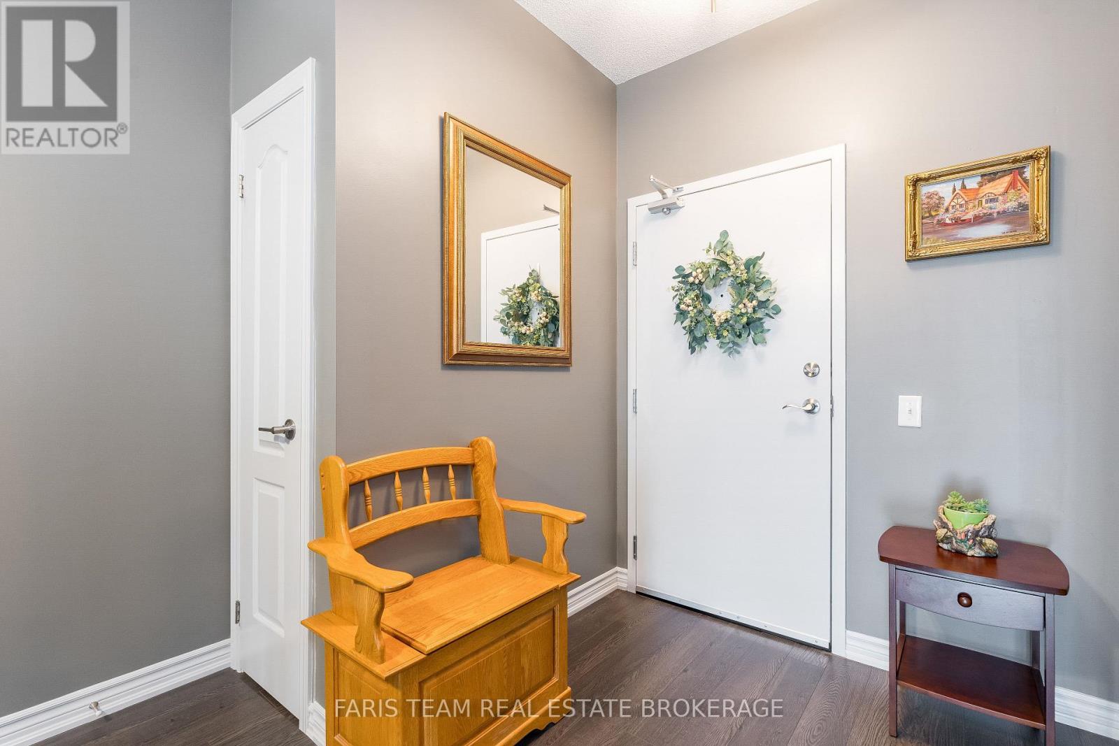 210 - 40 Ferndale Drive S, Barrie, Ontario  L4N 2L3 - Photo 17 - S12538104