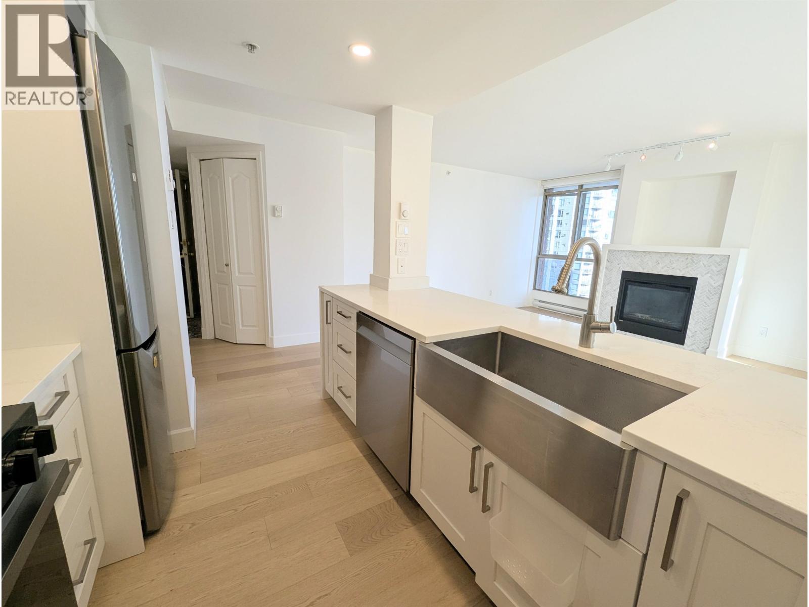 1903 867 Hamilton Street, Vancouver, British Columbia  V6B 6B7 - Photo 7 - R3052429