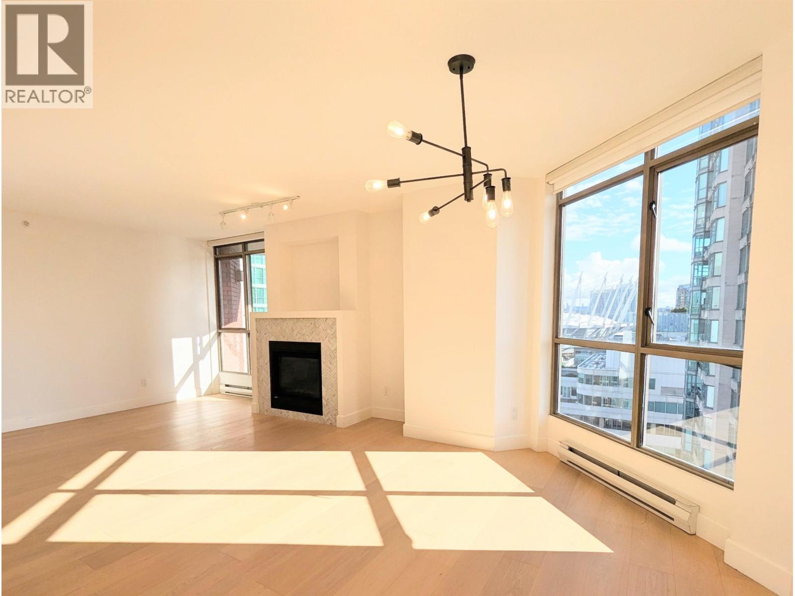 1903 867 Hamilton Street, Vancouver, British Columbia  V6B 6B7 - Photo 3 - R3052429