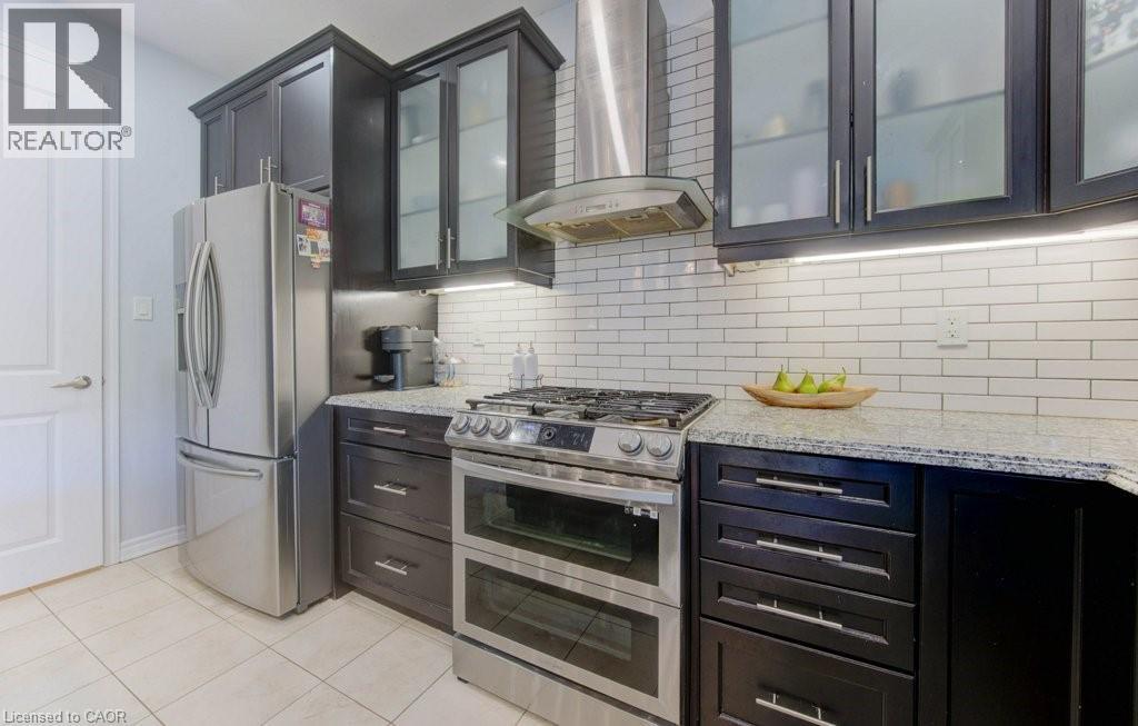 231 Grovehill Crescent, Kitchener, Ontario  N2R 0K8 - Photo 12 - 40775312