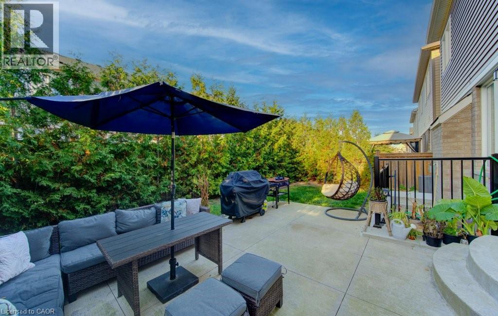 231 Grovehill Crescent, Kitchener, Ontario  N2R 0K8 - Photo 39 - 40775367