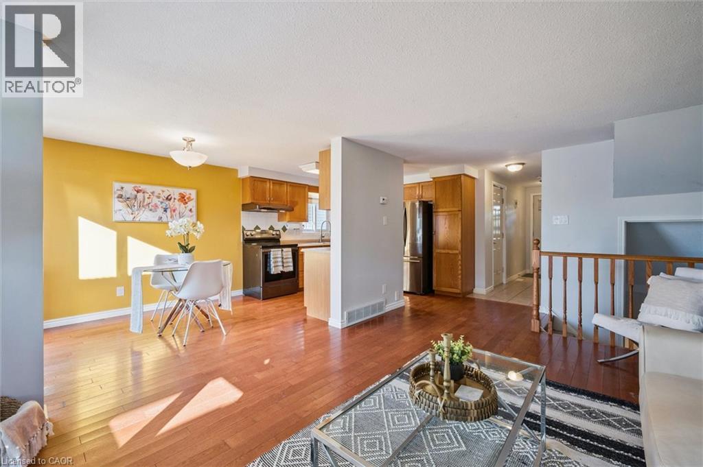 90 Highbrook Street, Kitchener, Ontario  N2E 3P3 - Photo 5 - 40779101