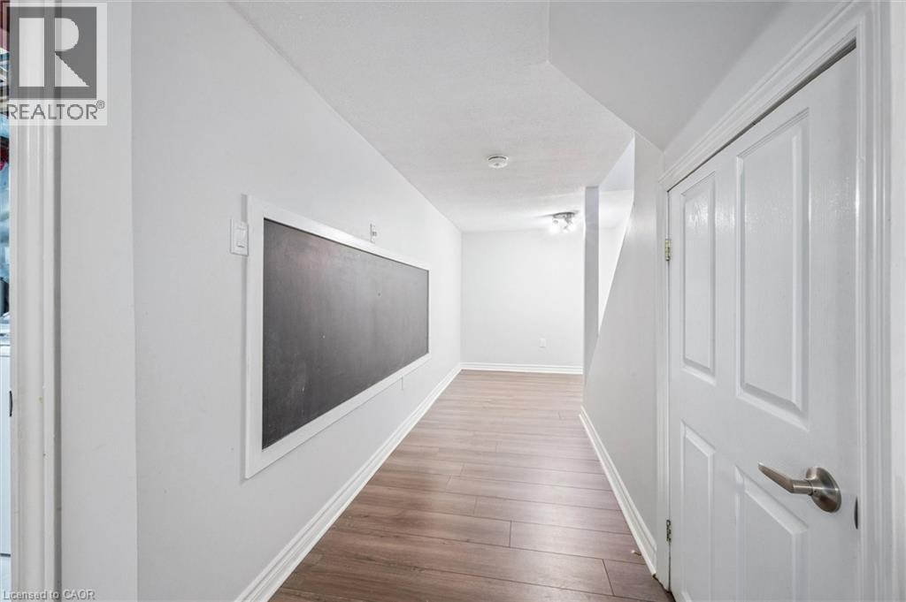 90 Highbrook Street, Kitchener, Ontario  N2E 3P3 - Photo 21 - 40779101