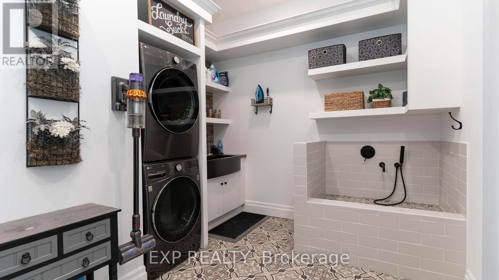 253 - 9861 Glendon Drive, Middlesex Centre, Ontario  N0L 1R0 - Photo 18 - X12538154