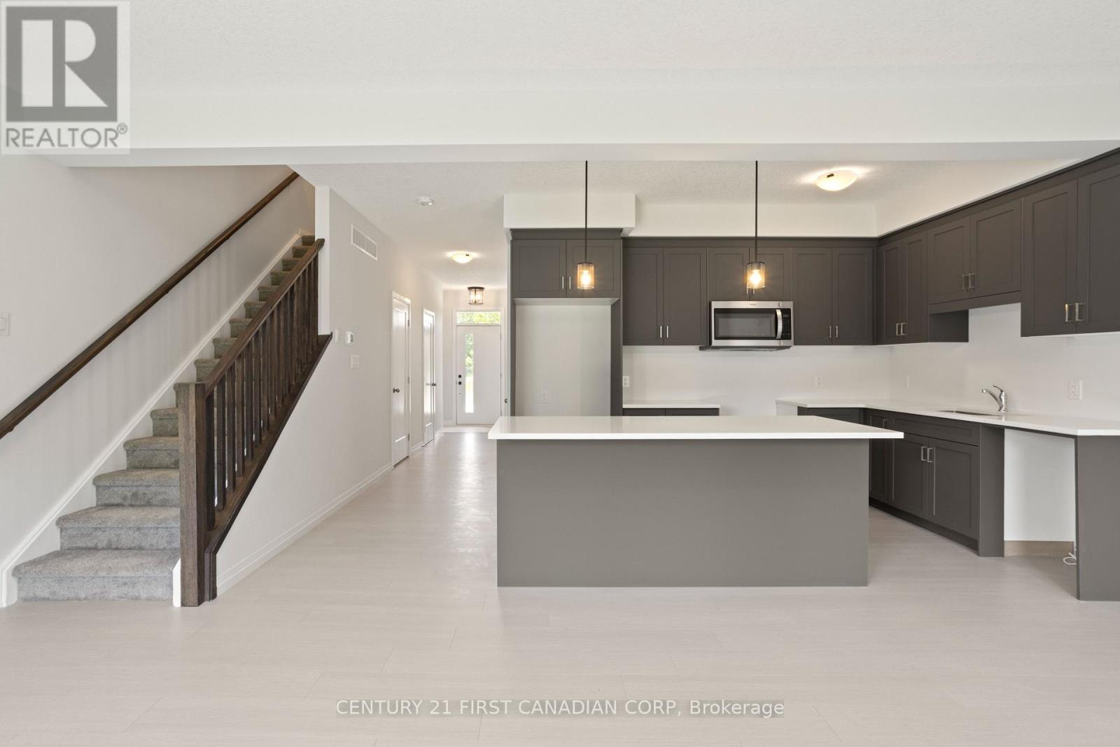 6981 Heathwoods Avenue, London South, Ontario  N6P 1H3 - Photo 18 - X12538172