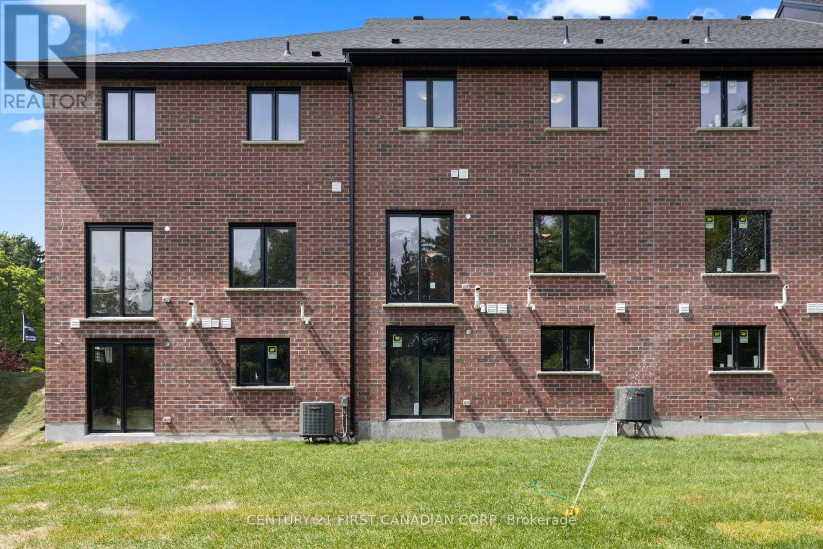 6981 Heathwoods Avenue, London South, Ontario N6P 1H3 - Photo 44 - X12538172