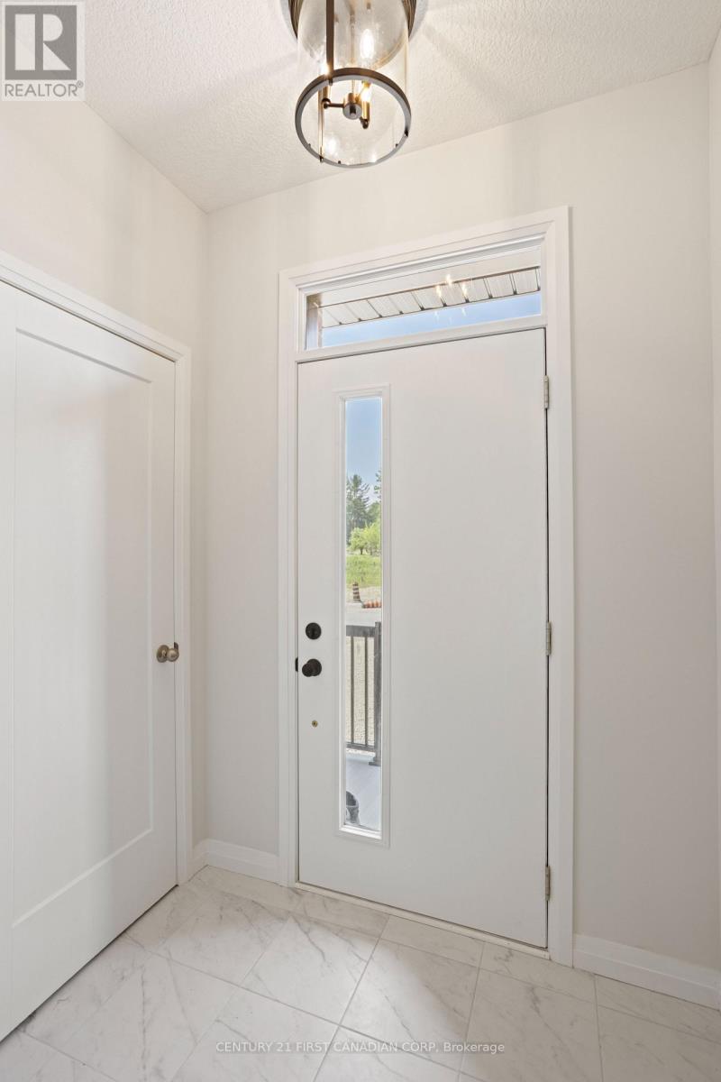 6981 Heathwoods Avenue, London South, Ontario  N6P 1H3 - Photo 7 - X12538172