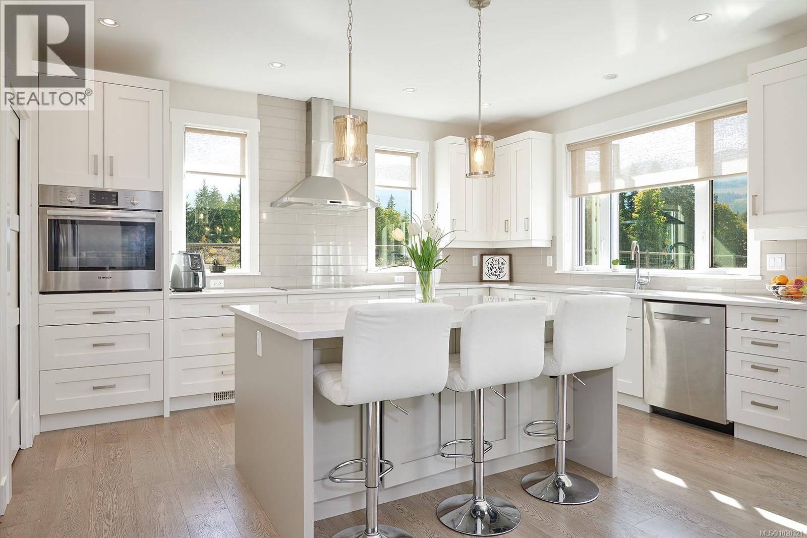 1085 Alpine View Pl, Whiskey Creek, British Columbia  V9K 1V6 - Photo 7 - 1020321