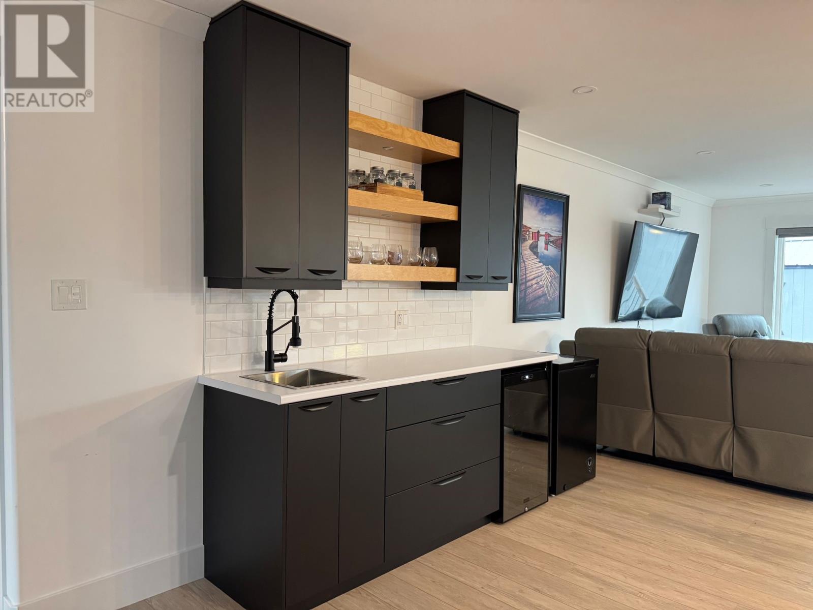 150 Penwell Avenue, Gander, Newfoundland & Labrador  A1V 0A4 - Photo 10 - 1292557