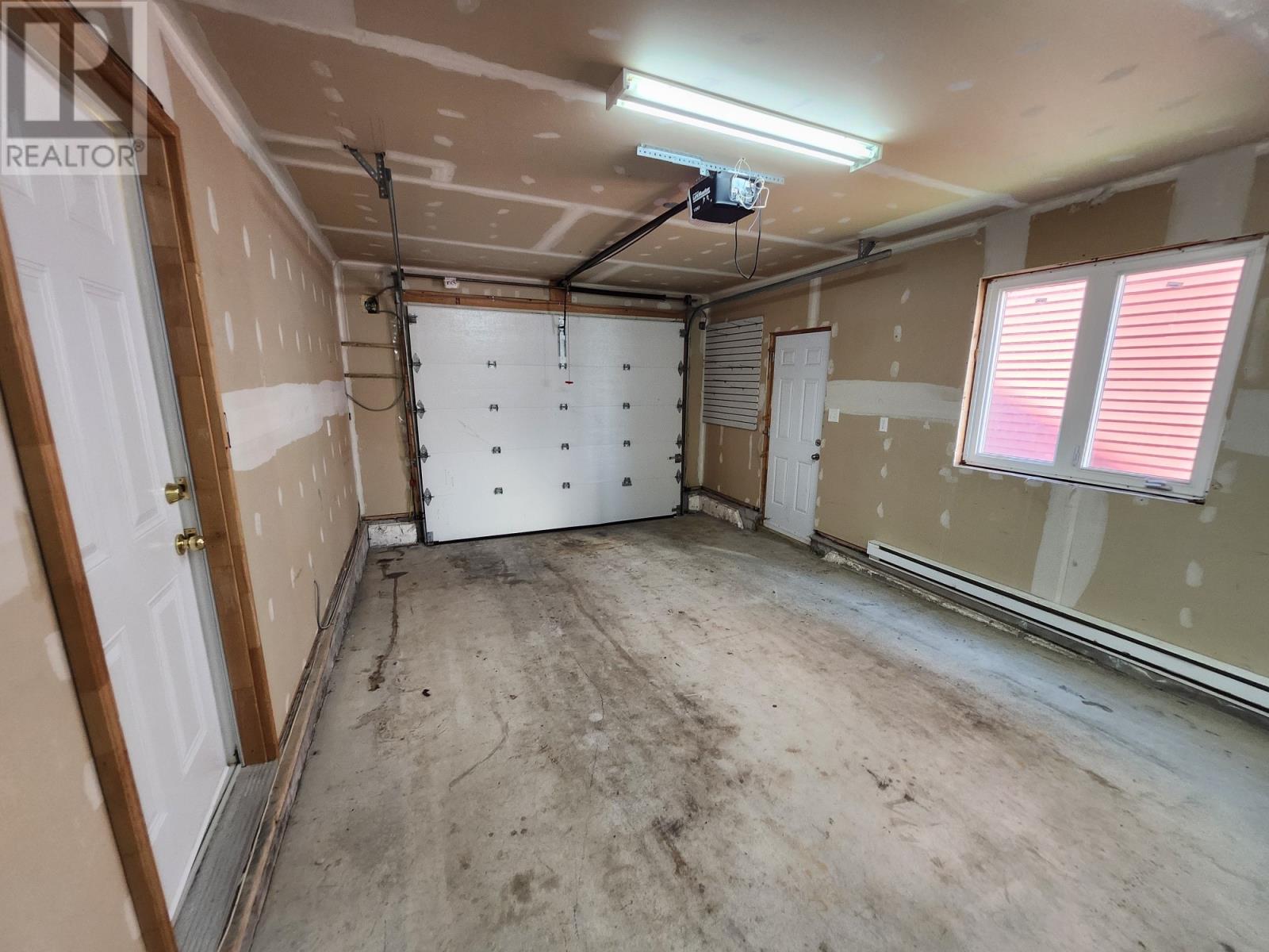 70 Mark Nichols Place, St. John's, Newfoundland & Labrador  A1H 0A2 - Photo 3 - 1292386