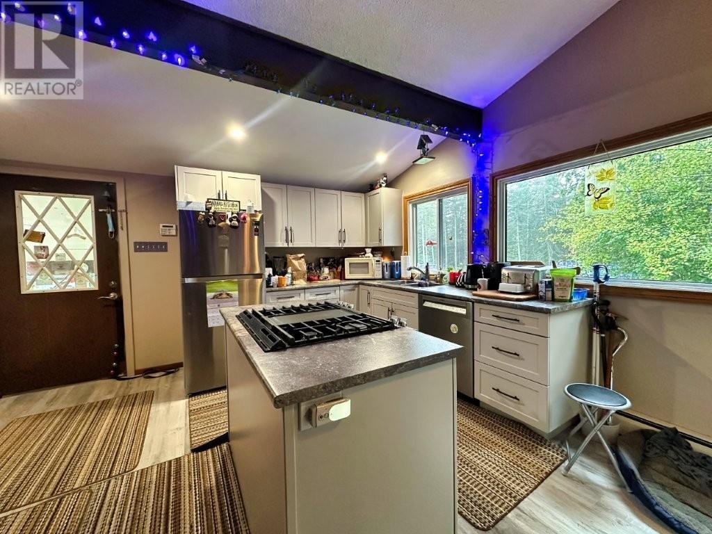 6018 Mapleward Road, Thunder Bay, Ontario  P7G 1L7 - Photo 10 - TB253391