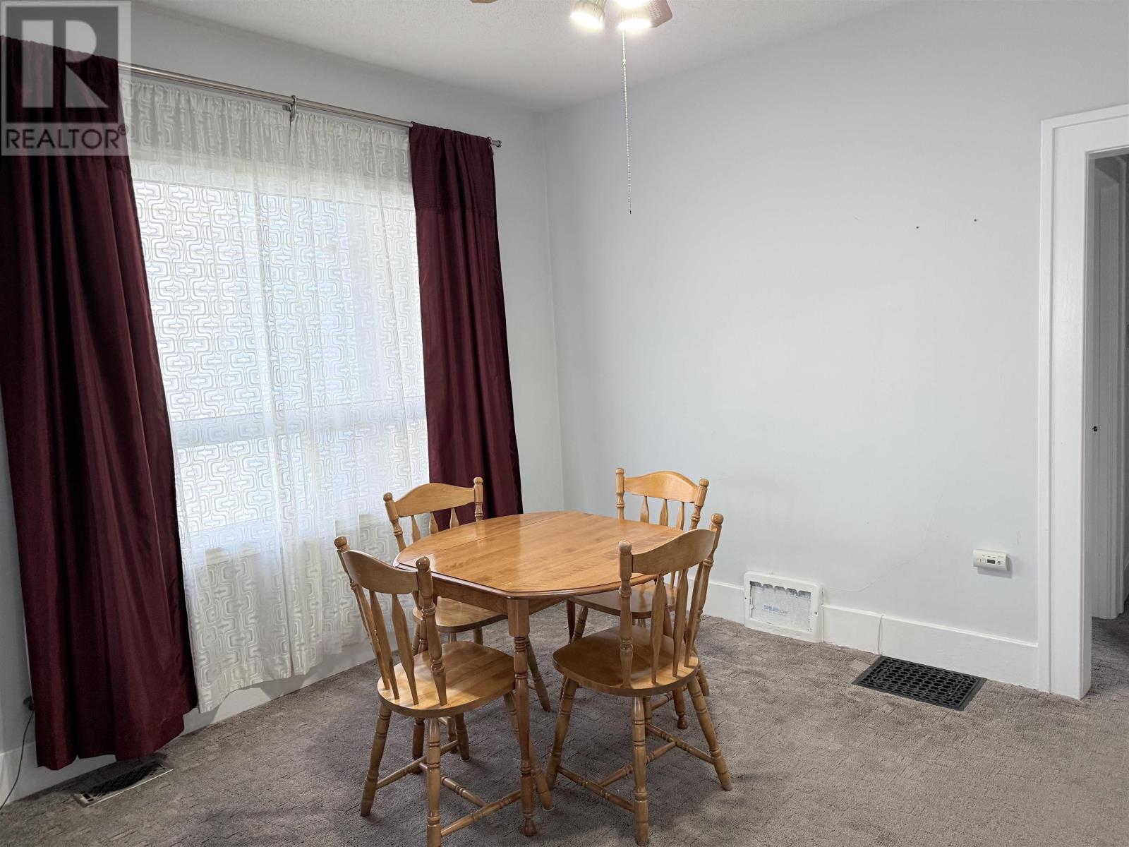 304 Cameron St, Thunder Bay, Ontario  P7C 2G9 - Photo 5 - TB253453