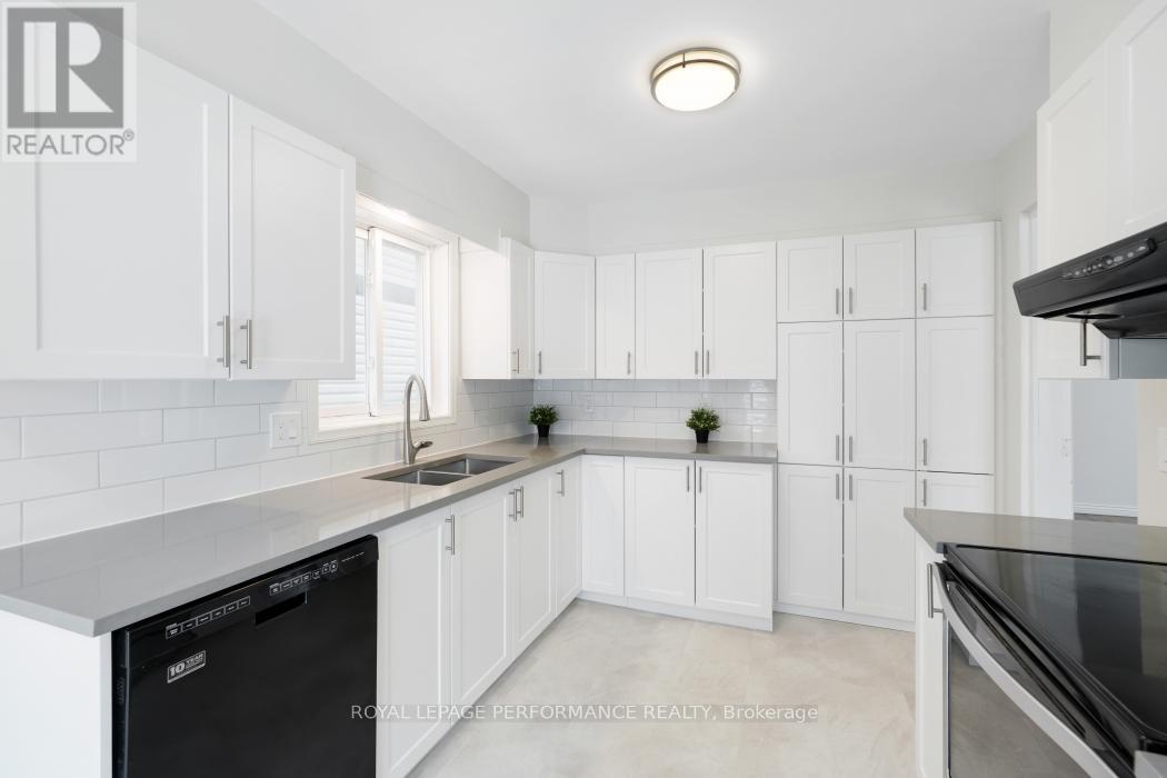 41 Saddle Crescent, Ottawa, Ontario  K1G 5L4 - Photo 18 - X12538252