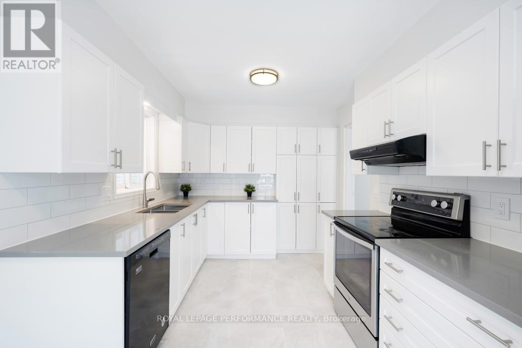 41 Saddle Crescent, Ottawa, Ontario  K1G 5L4 - Photo 19 - X12538252