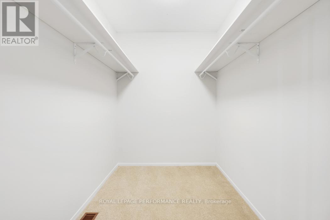 41 Saddle Crescent, Ottawa, Ontario  K1G 5L4 - Photo 23 - X12538252