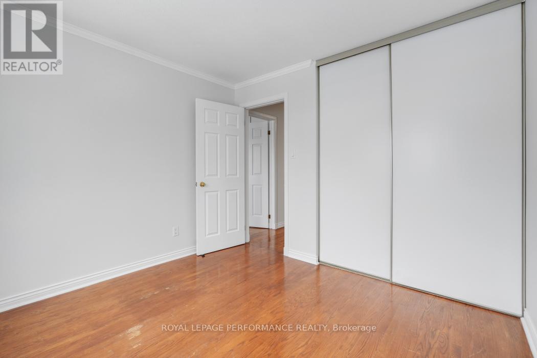 41 Saddle Crescent, Ottawa, Ontario  K1G 5L4 - Photo 28 - X12538252