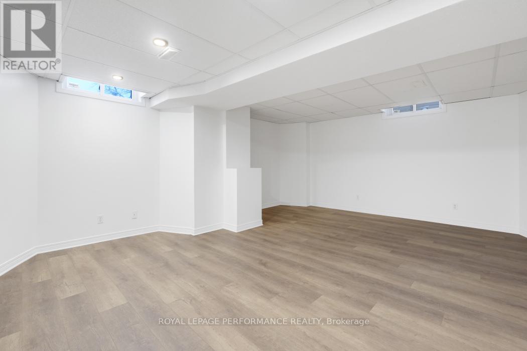 41 Saddle Crescent, Ottawa, Ontario  K1G 5L4 - Photo 34 - X12538252